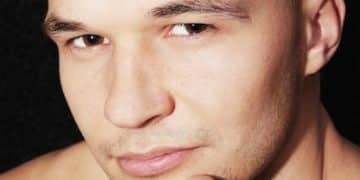 5 Makeup Mistakes Men Make in 2025 & How to Fix Them - Cover Image