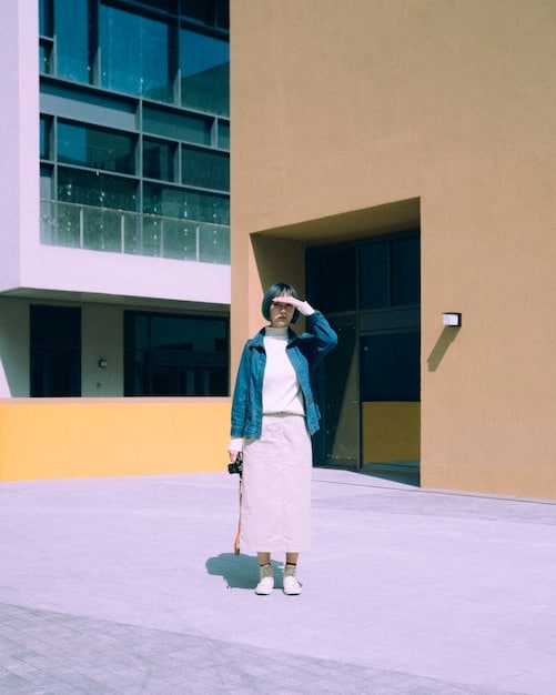 Style Guide: Wide-Leg Pants for Non-Binary Fashion
