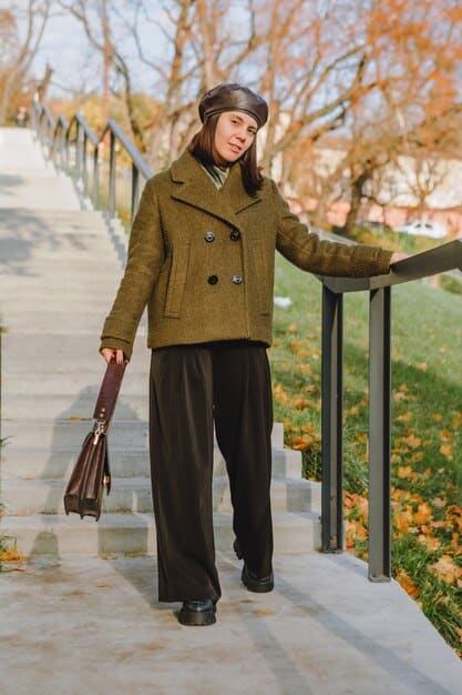 Androgynous Style Guide 2025: Layering Updates for Fall Weather
