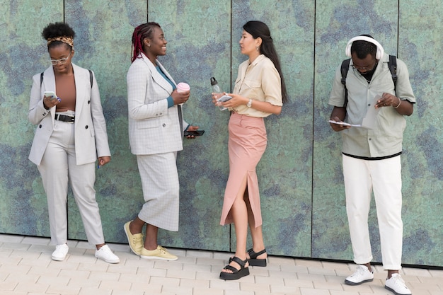 Effortless Style: Your Unisex Capsule Wardrobe Guide
