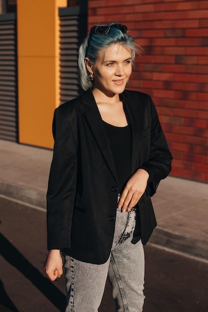 Style Guide: Rocking Oversized Blazers for a Non-Binary Look in 2025