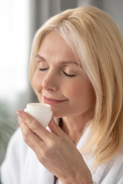 The Truth About Anti-Aging Creams: 2025 Guide to What Really Works