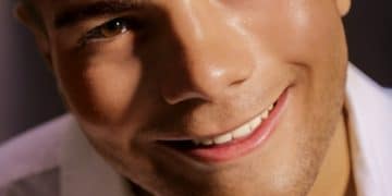 The Benefits of Vitamin C Serum for Men: Brighter Skin in 30 Days - Cover Image