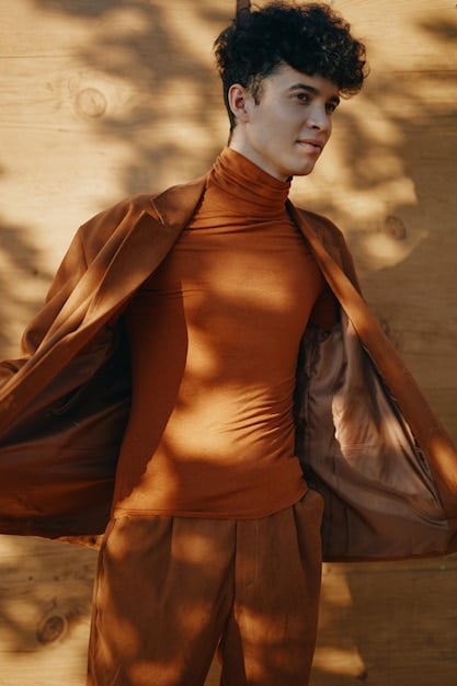 Men’s Fashion Week Makeup: Decoding Runway Trends for Everyday Wear