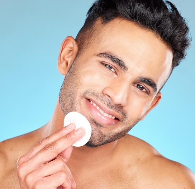 The Ultimate Guide to Men’s Makeup Removers in 2025