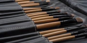 Best Men's Makeup Brushes 2025: Expert Reviews & Picks - Cover Image